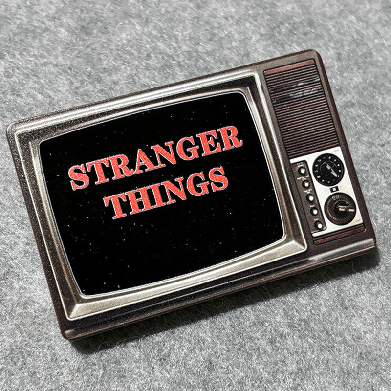 Retro TV Sand Magnet – Strange Signal